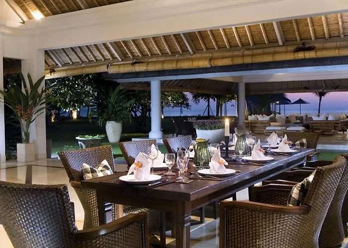 Atas Ombak * Seminyak
