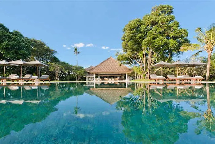 Atas Ombak * Seminyak